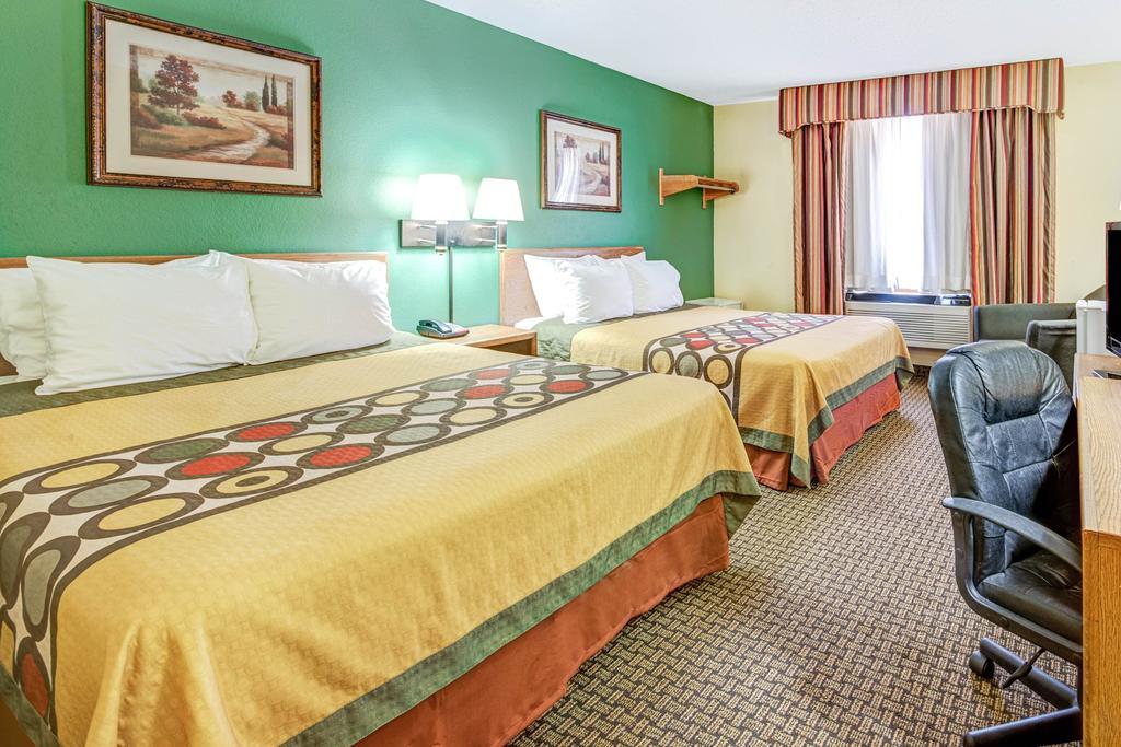 Super 8 By Wyndham Mckinney/Plano Area מראה חיצוני תמונה
